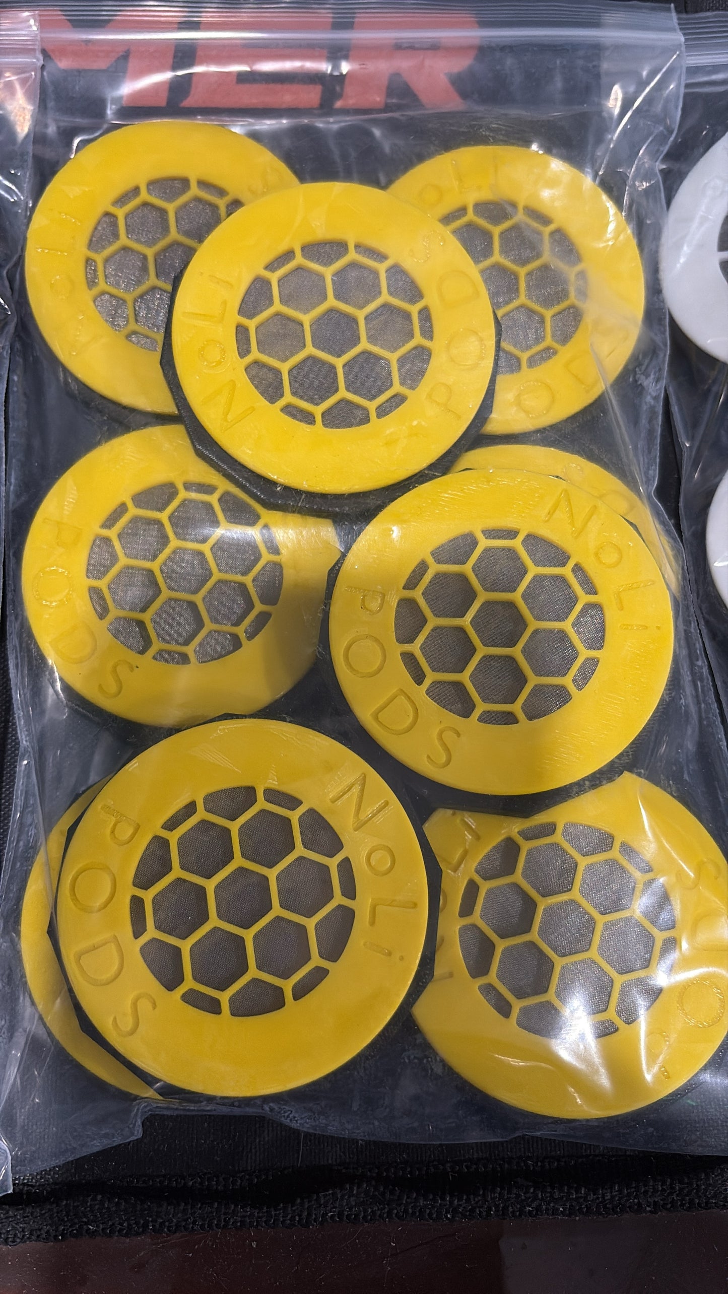 (9 count) 2" premium isopod, invertebrate, reptile enclosure vents